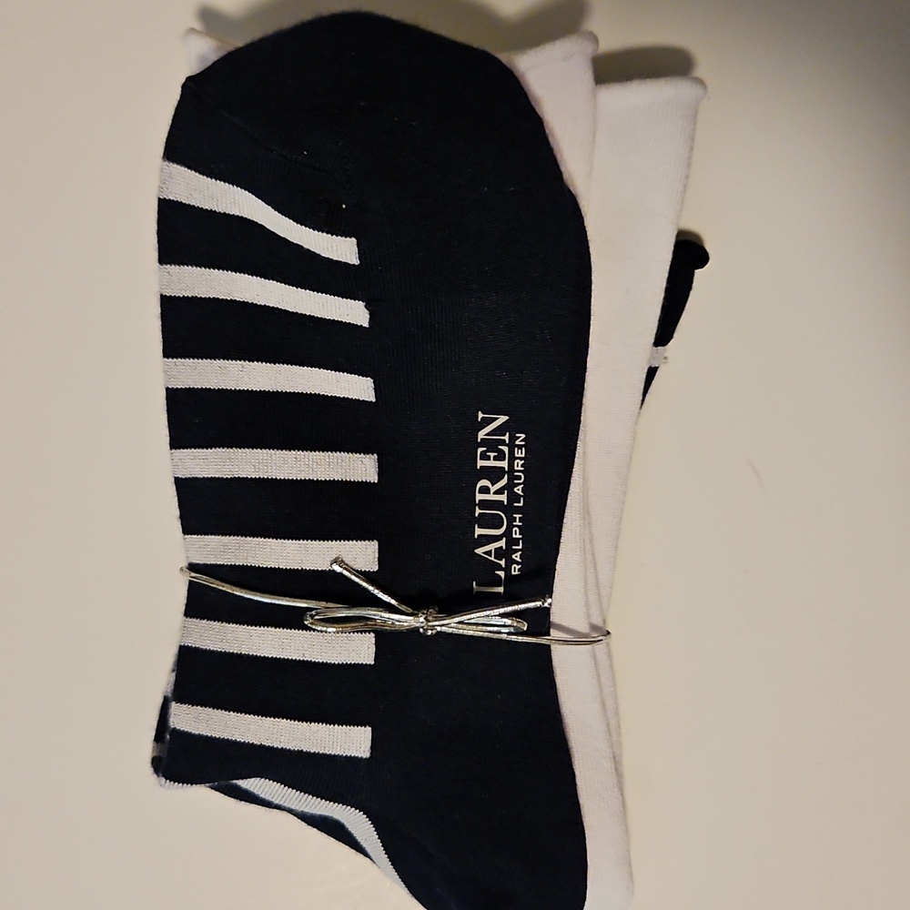 Ralph Lauren Women's Stretch Crew Socks, 2 Pair - Picture 5 of 5